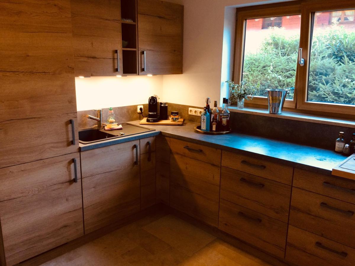 Charmantes Garten-Apartment: Erholung Im Chiemgau อุนเทอร์เวิสเซ็น ภายนอก รูปภาพ