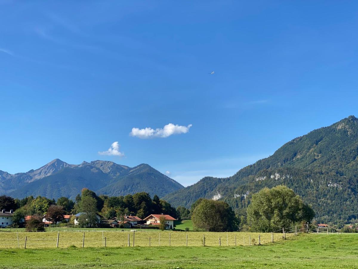 Charmantes Garten-Apartment: Erholung Im Chiemgau อุนเทอร์เวิสเซ็น ภายนอก รูปภาพ
